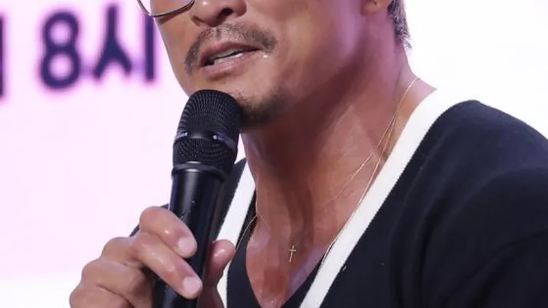 Breaking: Choo Sung-hoon Pauses All SNS Activity After Mourning Someone He 'Loved and Respected' cover