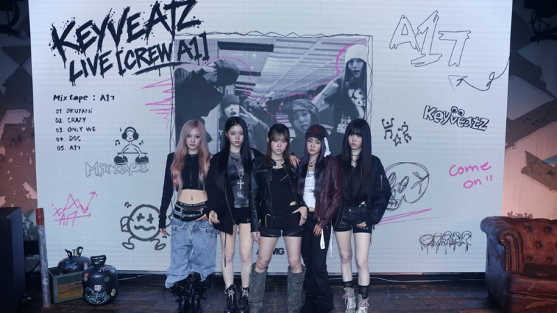 Keyveatz Holds First Solo Fan Live Stage for Mixtape 'a1', Teases More Activities in November cover