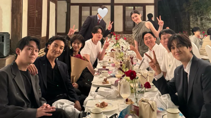 Kim Yong Ji Ties the Knot as 'Tale of the Nine Tailed 1938' Cast Reunites for Wedding cover