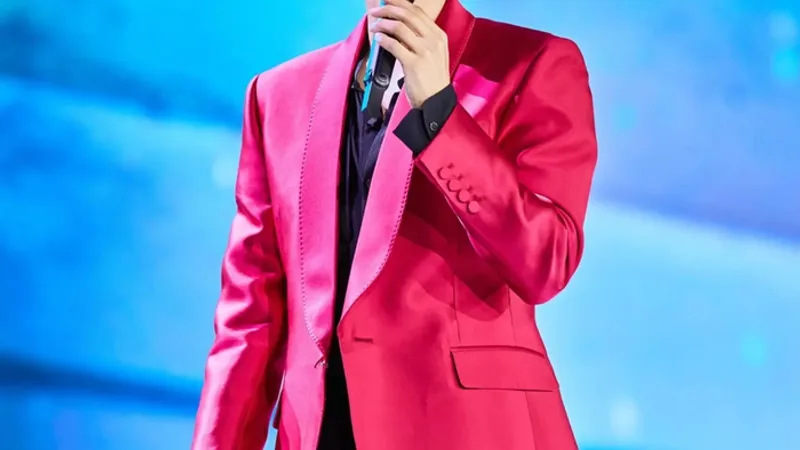 Lim Young-woong's 'Idol Chart' Reign Hits 289 Straight Weeks with 312,305 Votes in October First-Week Ranking cover