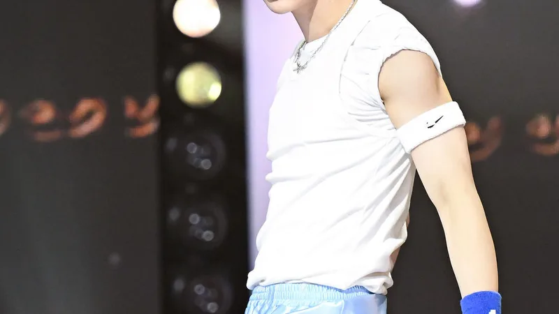Ma Jingxiang of CLOSE YOUR EYES Takes the Stage at October 14 Show! Champion Broadcast cover