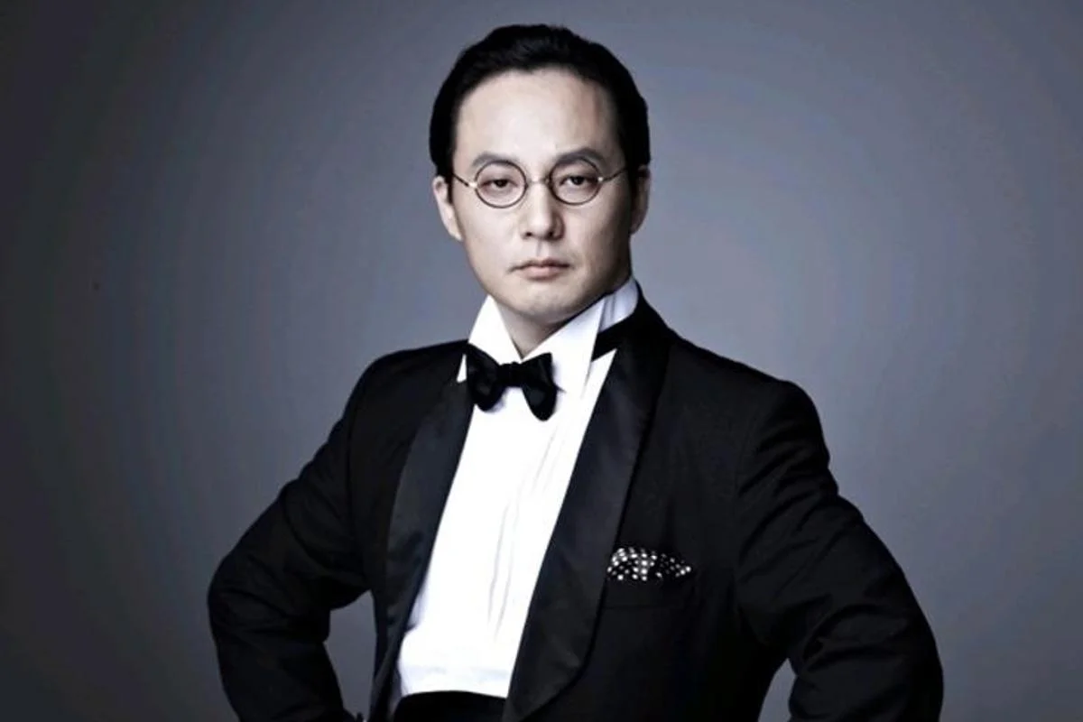Shin Hae-chul Honored Posthumously as Yoo Jae-suk and BLACKPINK Receive Cultural Merit Orders cover