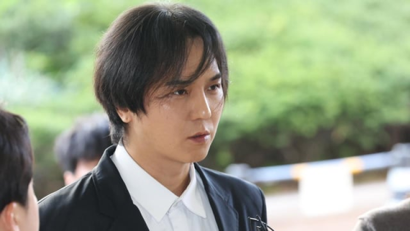 WINNER's Mino to Return to Military Service After Guilty Verdict Is Finalized cover