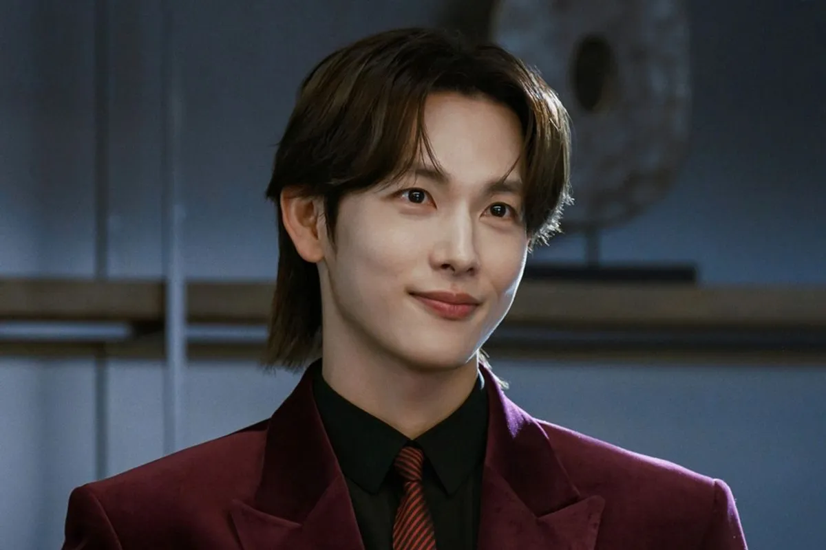 Yim Si Wan Talks Building a Secretive Chaebol Heir for tvN's 'Love in Disguise' Ahead of October 19 Premiere cover